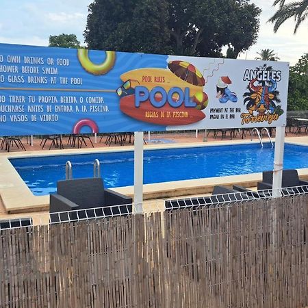 Apartamento Torrevieja Playa Locos Exterior foto
